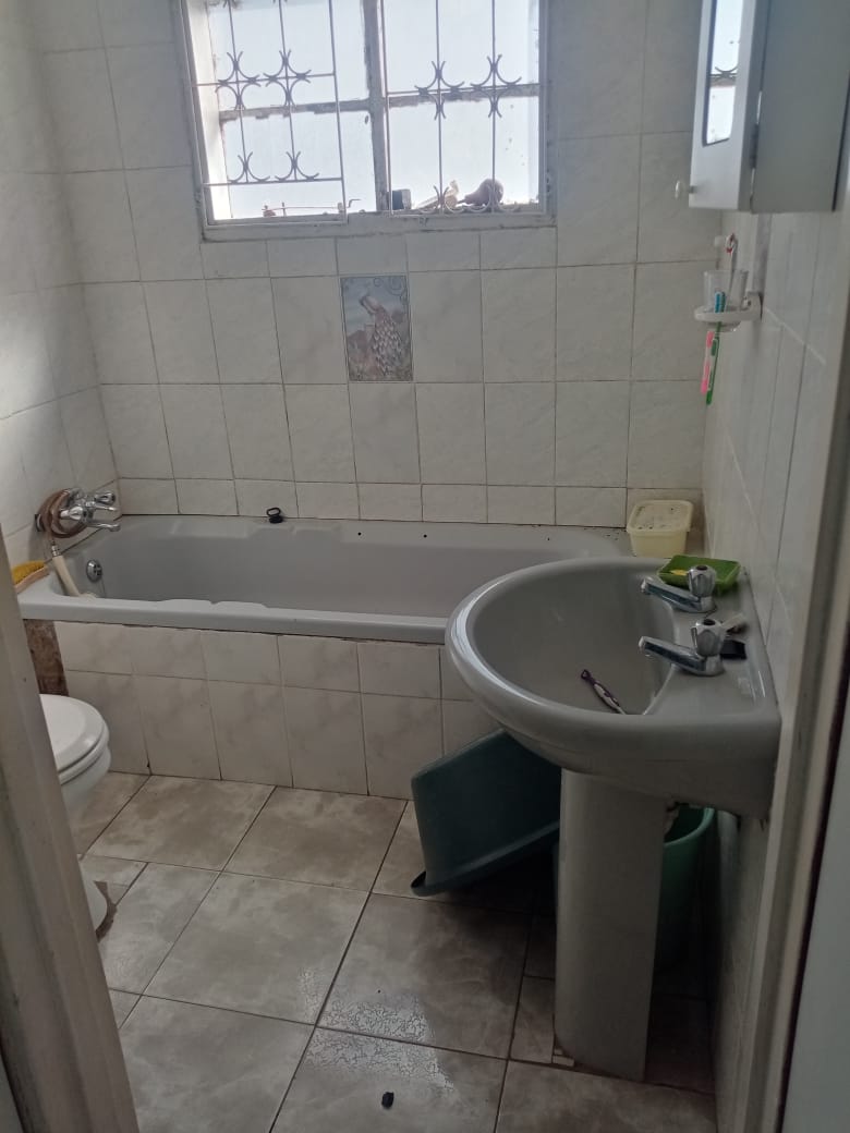 2 Bedroom Property for Sale in Mdantsane Nu 16 Eastern Cape